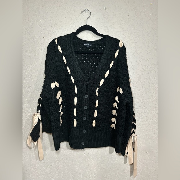 For Love & Lemons | Liberty Oversized Cardigan Size: Small - Picture 3 of 5